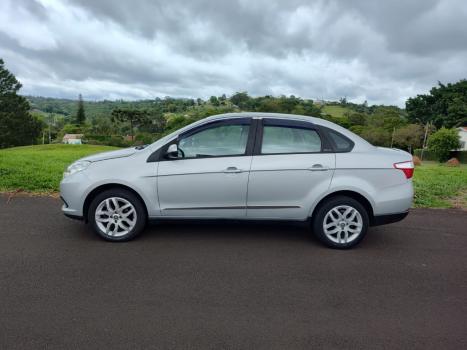 FIAT Grand Siena 1.6 16V 4P FLEX ESSENCE DUALOGIC AUTOMATIZADO, Foto 14