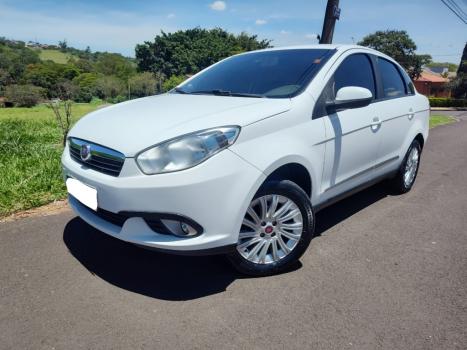 FIAT Grand Siena 1.6 16V 4P ESSENCE FLEX, Foto 1