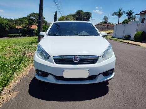 FIAT Grand Siena 1.6 16V 4P ESSENCE FLEX, Foto 2