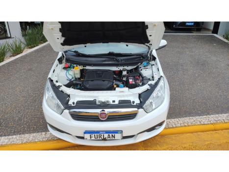 FIAT Grand Siena 1.6 16V 4P FLEX ESSENCE DUALOGIC AUTOMATIZADO, Foto 5