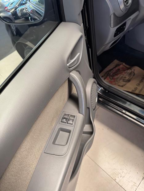 FIAT Grand Siena 1.6 16V 4P FLEX ESSENCE DUALOGIC AUTOMATIZADO, Foto 9