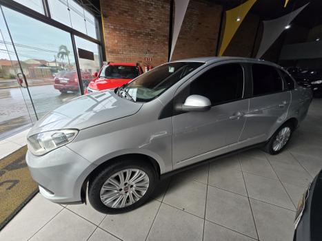 FIAT Grand Siena 1.6 16V 4P ESSENCE FLEX, Foto 9
