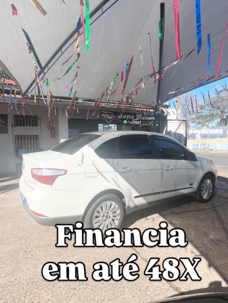 FIAT Grand Siena 1.6 16V 4P FLEX ESSENCE DUALOGIC AUTOMATIZADO, Foto 4