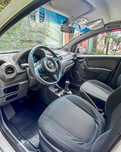 FIAT Grand Siena 1.6 16V 4P ESSENCE FLEX, Foto 8
