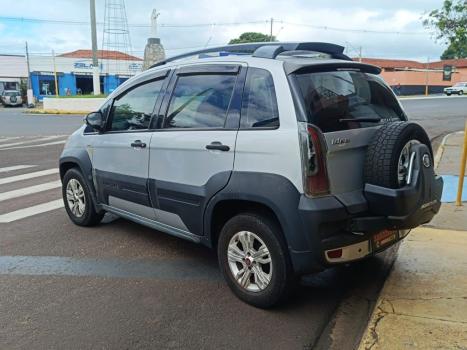 FIAT Idea 1.8 16V 4P ADVENTURE FLEX, Foto 3