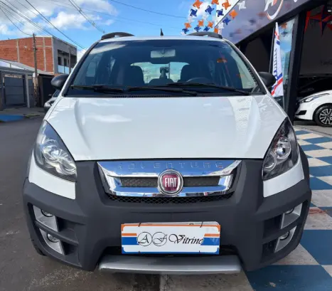 FIAT Idea 1.8 16V 4P ADVENTURE FLEX, Foto 2