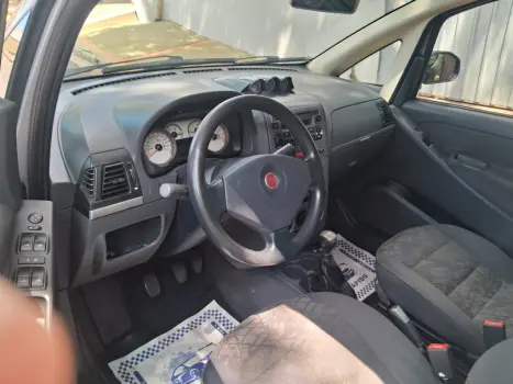 FIAT Idea 1.8 4P ADVENTURE FLEX LOCKER, Foto 8