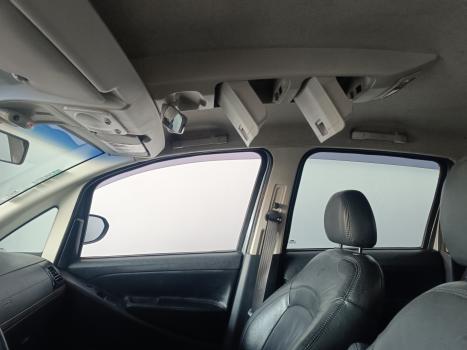 FIAT Idea 1.8 4P ADVENTURE FLEX, Foto 15