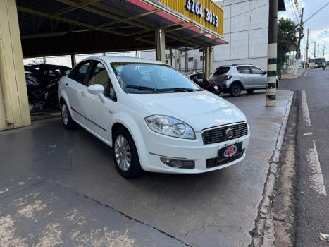 FIAT Linea 1.8 16V 4P FLEX ESSENCE, Foto 3