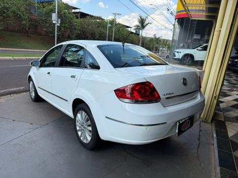 FIAT Linea 1.8 16V 4P FLEX ESSENCE, Foto 4