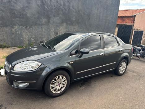 FIAT Linea 1.8 16V 4P FLEX ESSENCE, Foto 2