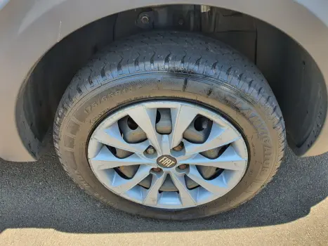 FIAT Mobi 1.0 4P FLEX EVO LIKE, Foto 8 FIAT Mobi 1.0 4P FLEX EVO LIKE, Foto 8