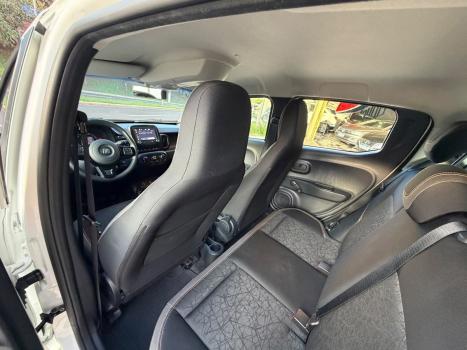 FIAT Mobi 1.0 4P FLEX FIRE FLY TREKKING, Foto 9