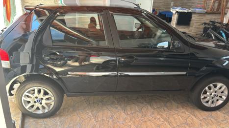 FIAT Palio 1.4 4P FLEX ELX, Foto 2