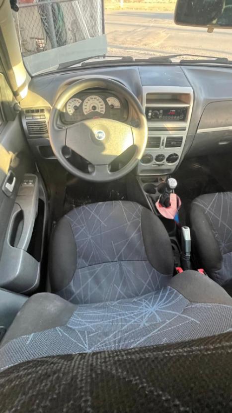 FIAT Palio 1.4 4P FLEX ATTRACTIVE, Foto 2