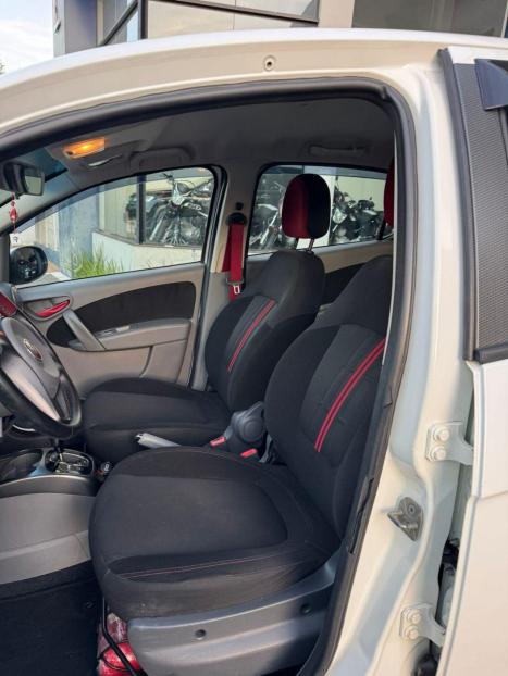 FIAT Palio 1.6 16V 4P FLEX SPORTING DUALOGIC AUTOMATIZADO, Foto 7