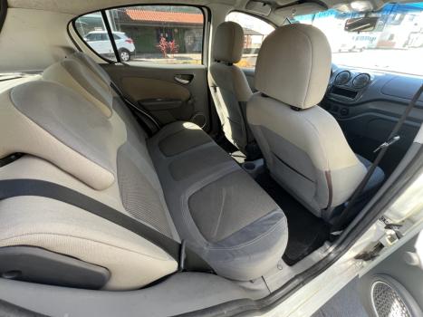 FIAT Palio 1.6 16V 4P FLEX ESSENCE, Foto 6