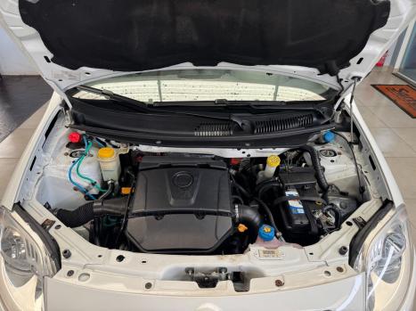FIAT Palio 1.6 16V 4P FLEX ESSENCE, Foto 6