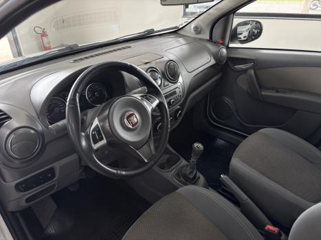 FIAT Palio 1.6 16V 4P FLEX ESSENCE, Foto 12
