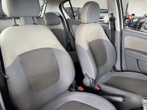 FIAT Palio 1.6 16V 4P FLEX ESSENCE, Foto 14