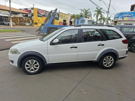 FIAT Palio Weekend 1.6 16V 4P FLEX TREKKING, Foto 6