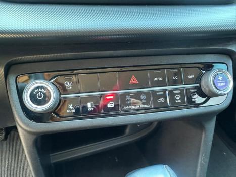 FIAT Pulse 1.3 16V 4P FLEX DRIVE AUTOM�TICO CVT, Foto 10