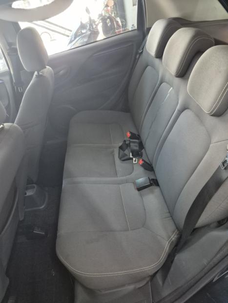 FIAT Punto 1.4 4P ATTRACTIVE FLEX, Foto 4