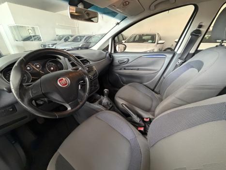 FIAT Punto 1.4 4P ATTRACTIVE FLEX, Foto 12