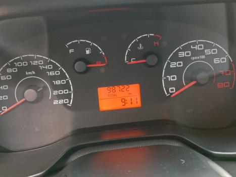 FIAT Punto 1.4 4P FLEX ATTRACTIVE ITALIA, Foto 3 FIAT Punto 1.4 4P FLEX ATTRACTIVE ITALIA, Foto 3