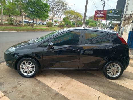 FIAT Punto 1.4 4P FLEX ATTRACTIVE ITALIA, Foto 5 FIAT Punto 1.4 4P FLEX ATTRACTIVE ITALIA, Foto 5