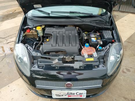 FIAT Punto 1.4 4P FLEX ATTRACTIVE ITALIA, Foto 8 FIAT Punto 1.4 4P FLEX ATTRACTIVE ITALIA, Foto 8