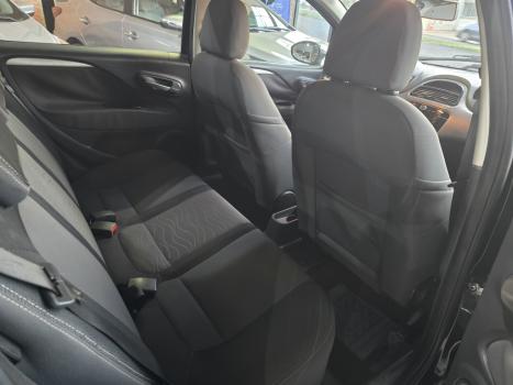 FIAT Punto 1.4 4P FLEX ATTRACTIVE ITALIA, Foto 6