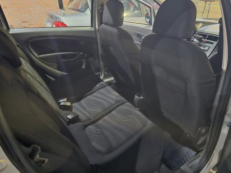 FIAT Punto 1.4 4P FLEX ATTRACTIVE ITALIA, Foto 4