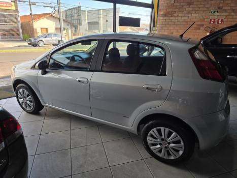 FIAT Punto 1.4 4P FLEX ATTRACTIVE ITALIA, Foto 6