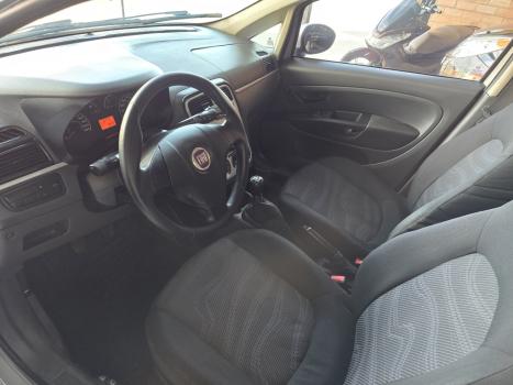 FIAT Punto 1.4 4P FLEX ATTRACTIVE ITALIA, Foto 8