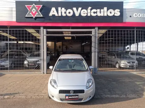 FIAT Punto 1.4 FLEX 4P, Foto 1