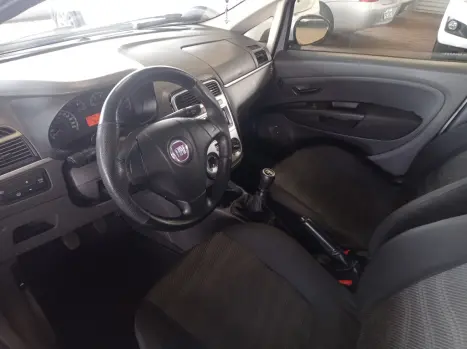 FIAT Punto 1.4 FLEX 4P, Foto 12