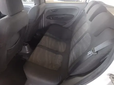 FIAT Punto 1.4 FLEX 4P, Foto 14