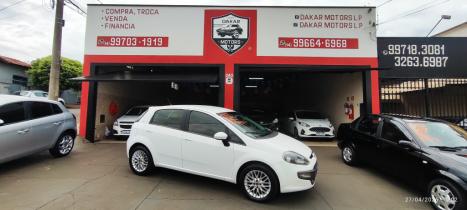 FIAT Punto 1.6 16V 4P ESSENCE FLEX, Foto 1
