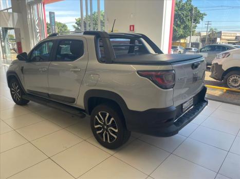 FIAT Strada 1.0 12V TURBO 200 FLEX RANCH CABINE DUPLA CVT AUTOM�TICO, Foto 8