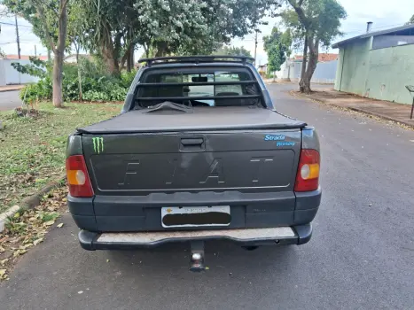 FIAT Strada 1.5 WORKING CABINE ESTENDIDA, Foto 2