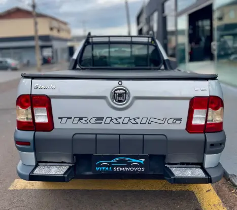 FIAT Strada 1.6 16V FLEX TREKING CABINE SIMPLES, Foto 4