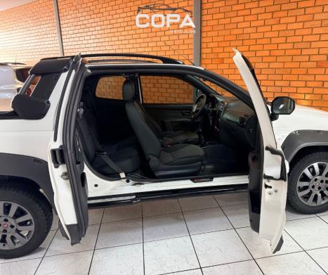 FIAT Strada 1.8 16V 3P FLEX MPI CABINE DUPLA ADVENTURE EXTREME, Foto 14