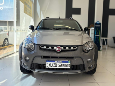 FIAT Strada 1.8 3P FLEX ADVENTURE CABINE DUPLA, Foto 2