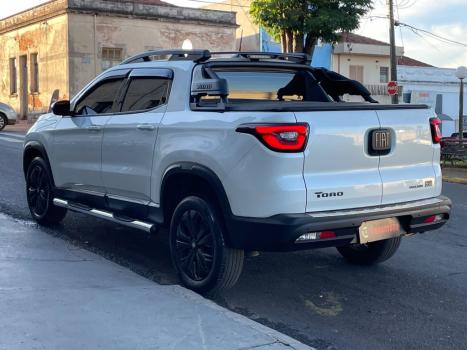 FIAT Toro 1.3 16V 4P FLEX 270 TURBO VOLCANO AUTOM�TICO, Foto 3