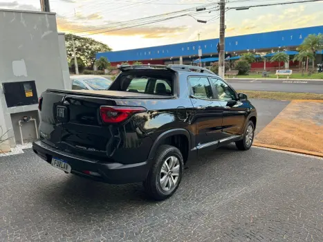 FIAT Toro 1.8 16V 4P FLEX FREEDOM AUTOMTICO, Foto 3