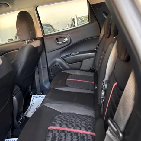 FIAT Toro 1.8 16V 4P FLEX FREEDOM AUTOM�TICO, Foto 10