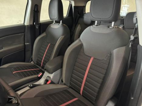 FIAT Toro 1.8 16V 4P FLEX FREEDOM AUTOM�TICO, Foto 16