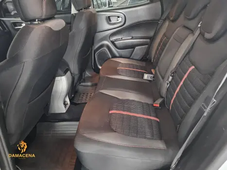 FIAT Toro 1.8 16V 4P FLEX FREEDOM AUTOM�TICO, Foto 11