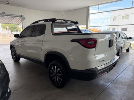 FIAT Toro 1.8 16V 4P FLEX FREEDOM AUTOM�TICO, Foto 5